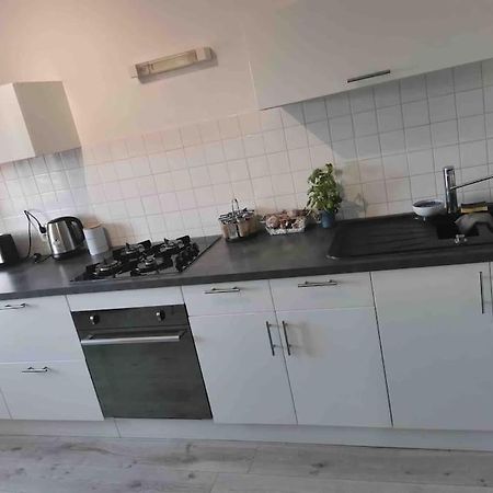 Charmant Appartement Au Calme Bourg-en-Bresse Exterior photo